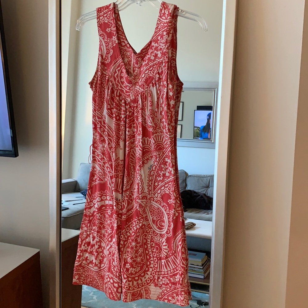 Lilly Pulitzer belted v-neck shift dress